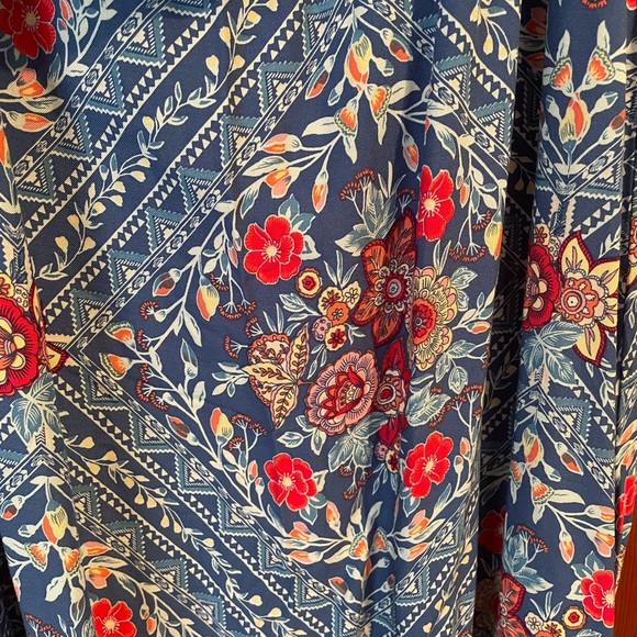 Women’s Cornflower Blue Floral Off the Shoulder Maxi Dress - Picture 4 of 9